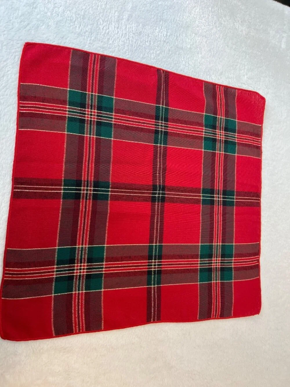 Home Collection Red Plaid Christmas Tablecloth & 8 Napkin Set 60 X 84 Tradition